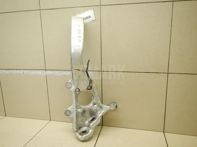 Кулак поворотный передний левый для  Ford C-MAX 2003-2010