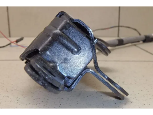 Замок багажника для  CASE SV300 2012