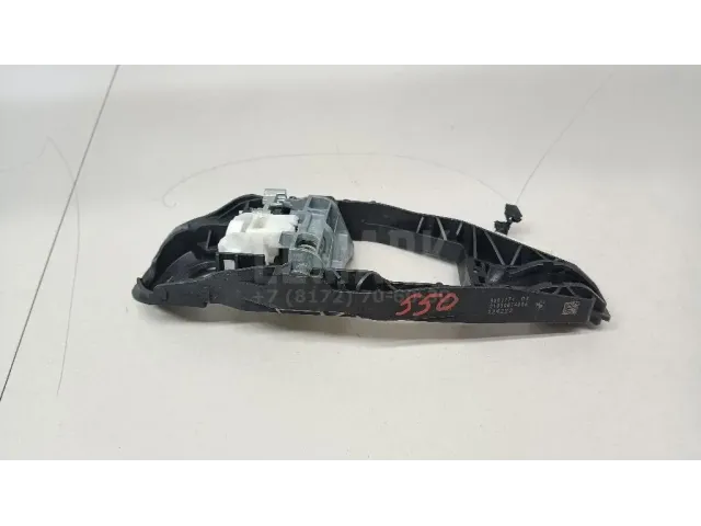 Кронштейн ручки для  Ford Kuga 2008-2012