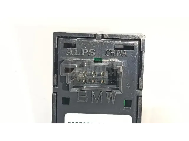 Кнопка стеклоподъемника для  BMW 5-serie G30/G31/F90 2017-2023