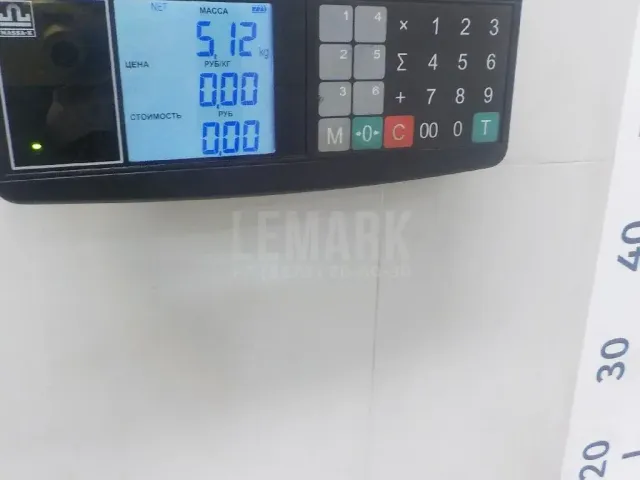Стекло двери багажника