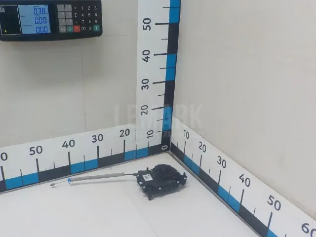 Активатор замка багажника