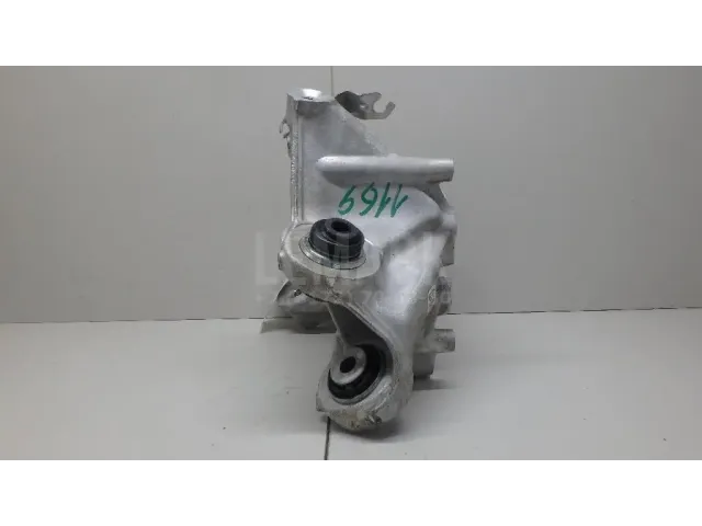 Кулак поворотный задний правый для  BMW X6 G06 2019