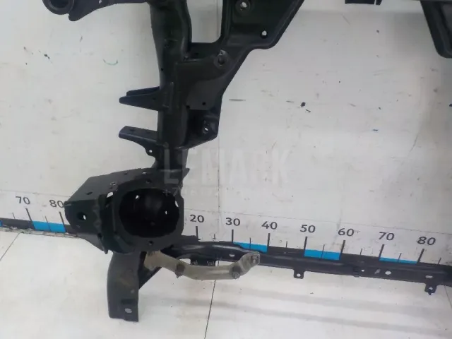 Балка подмоторная