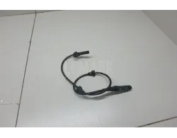 Датчик ABS передний