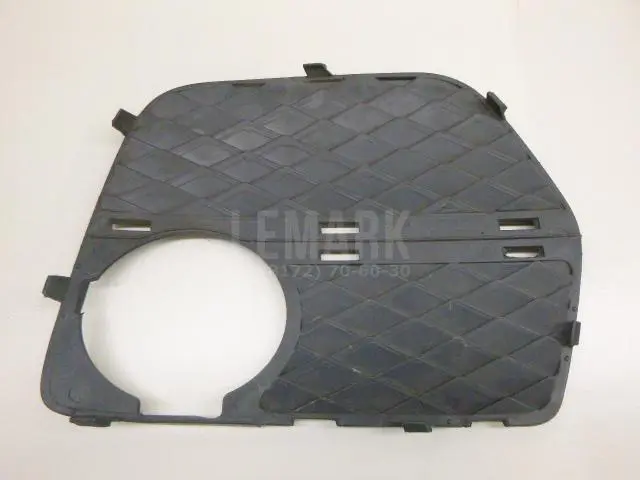 Решетка в бампер правая для  Citroen C4 Picasso 2006-2014