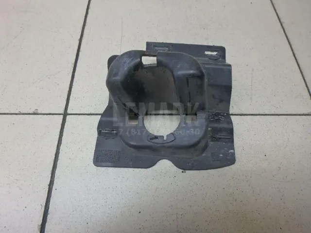 Кронштейн форсунки омывателя фары для  Ford S-MAX 2006-2015
