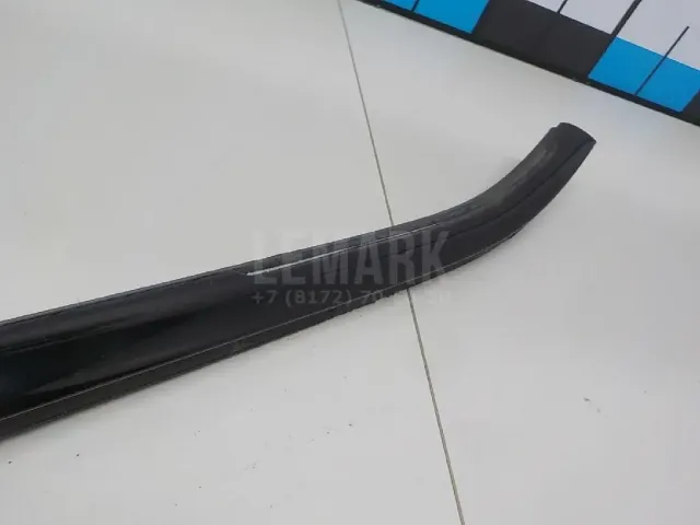 Накладка стекла переднего правого для  DAF 95 1987-1998