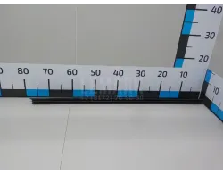 Накладка стекла переднего правого
