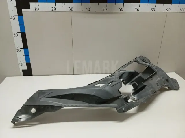 Кронштейн переднего бампера правый для  Changan UNI-T 2020