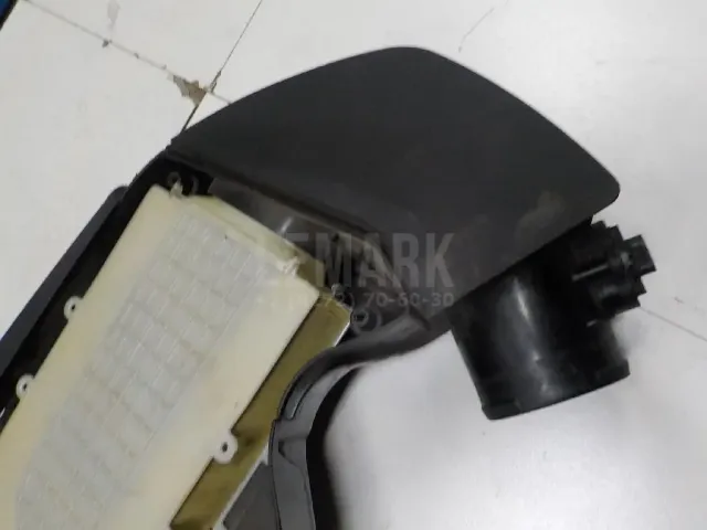 Корпус воздушного фильтра для  FAW J5 2004