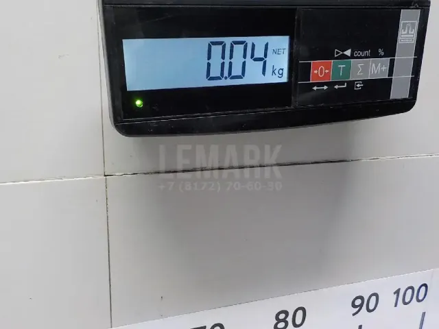 Эмблема на крышку багажника