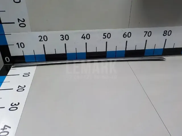 Накладка двери задней левой
