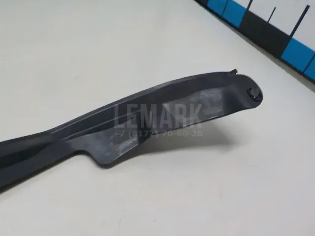 Уплотнитель двери для  Ford C-MAX 2003-2010