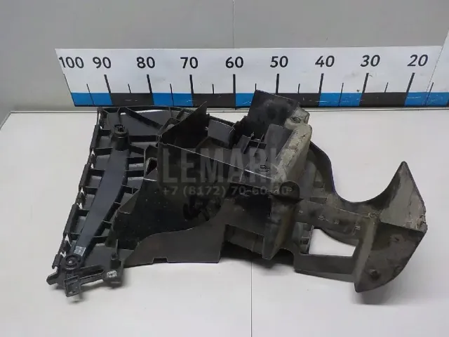 Кронштейн заднего бампера правый для  Great Wall Hover 2005-2010