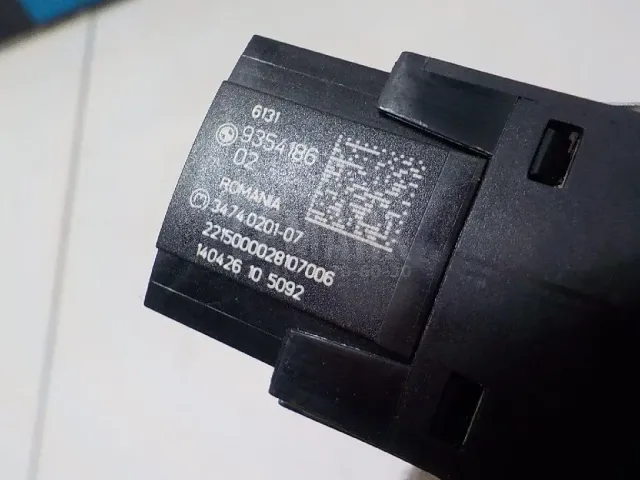 Кнопка аварийной сигнализации для  BMW Z4 E85/E86 2002-2008