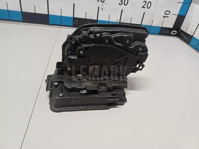 Замок двери передней правой для  Citroen C2 2003-2008