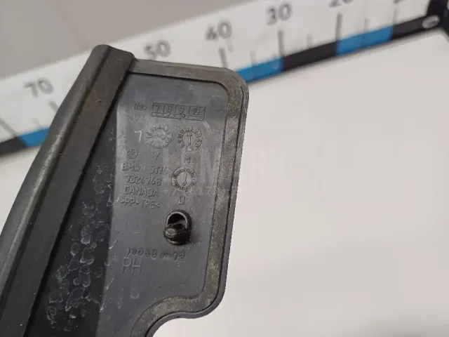 Уплотнитель двери для  Ford C-MAX 2003-2010