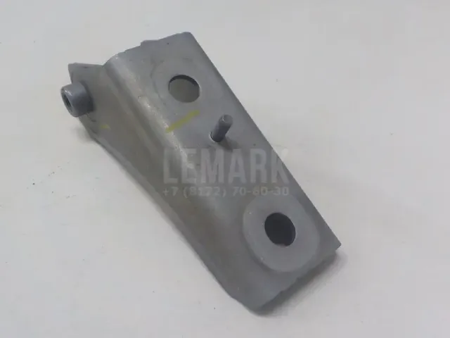 Кронштейн задней балки для  BMW X3 E83 2004-2010