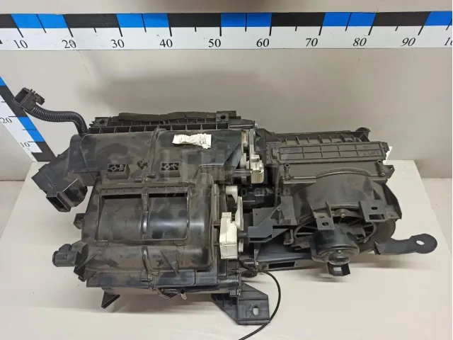 Корпус отопителя для  BMW X5 E53 2000-2007