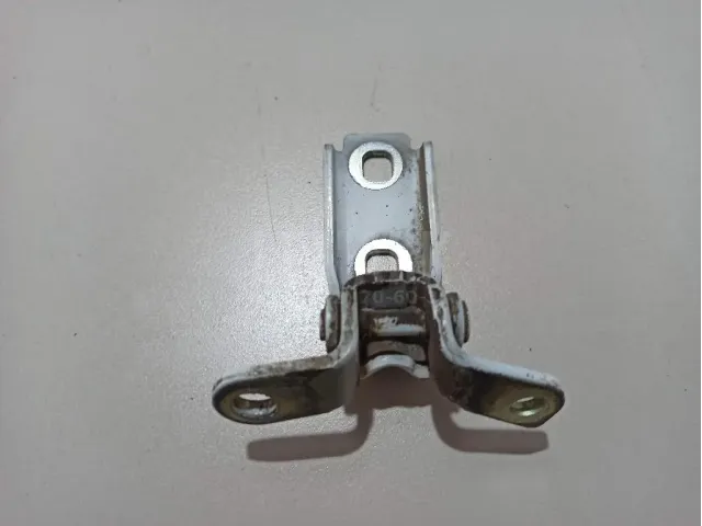 Петля двери передней для  Ford EcoSport 2012-2023