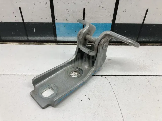 Петля двери передней для  Citroen C2 2003-2008