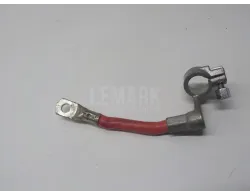 Клемма аккумулятора плюс