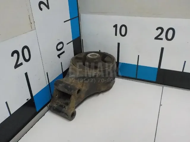 Опора двигателя задняя