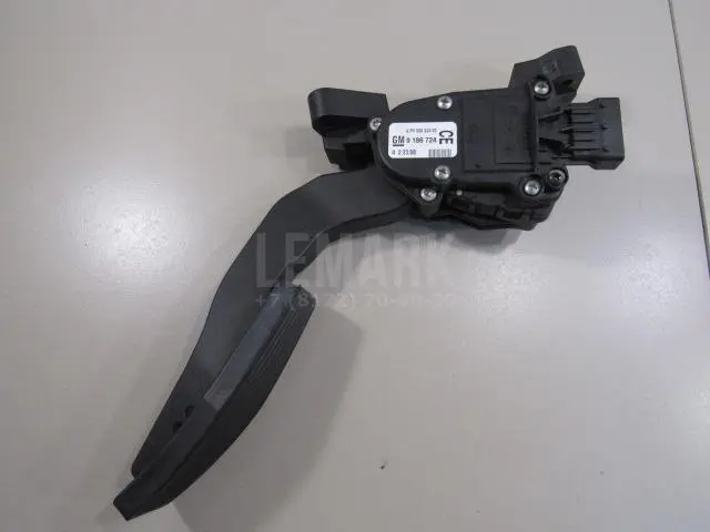 Педаль газа для  Audi A3 [8PA] Sportback 2004-2013