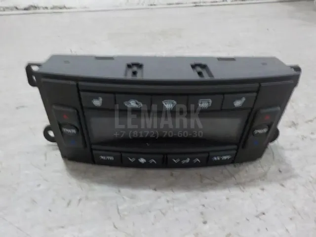 Блок управления климатической установкой для  DAF XF 106 2014
