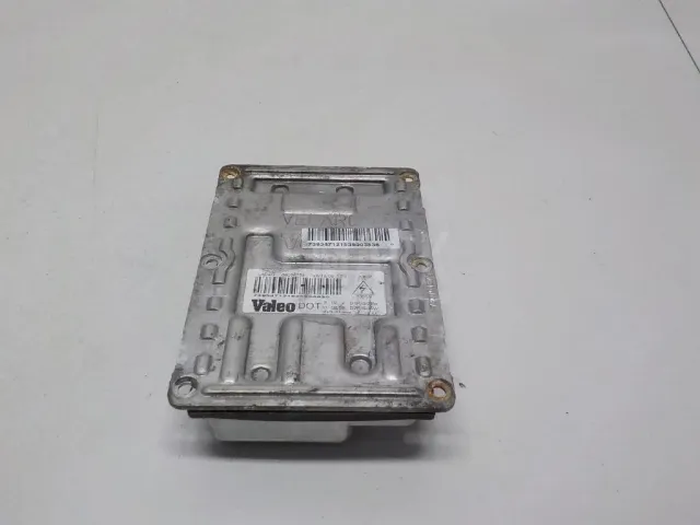Блок ксеноновой лампы для  Citroen Xsara Picasso 1999-2010
