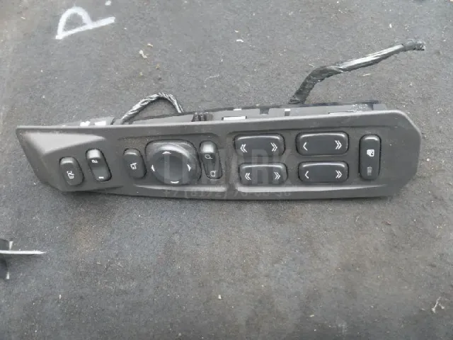Блок управления стеклоподъемниками для  Audi A6 [C5] 1997-2004