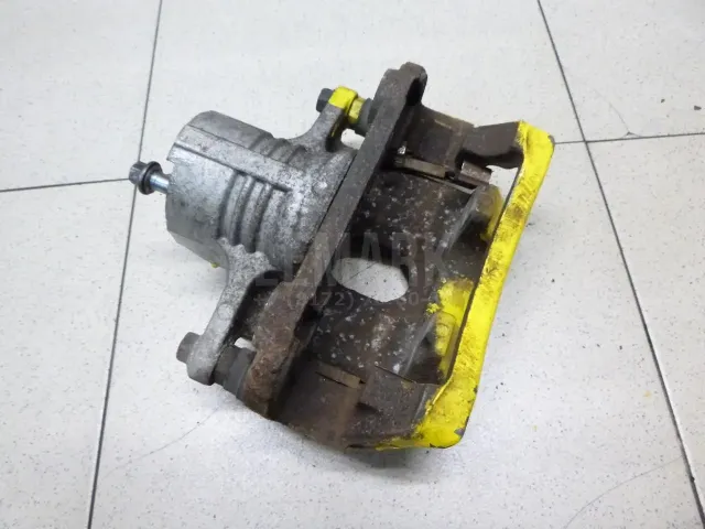 Суппорт тормозной задний для  Ford Focus II 2008-2011
