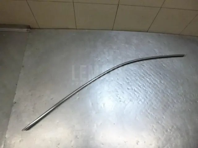Накладка стекла переднего левого для  BAIC