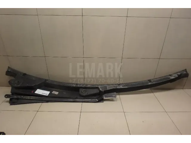 Решетка стеклооч. (планка под лобовое стекло) для  BMW X3 E83 2004-2010