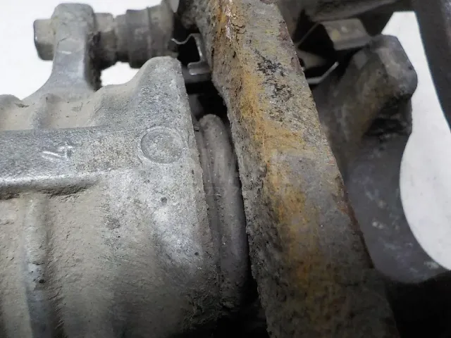 Суппорт тормозной задний для  Fiat Uno 1995-2010