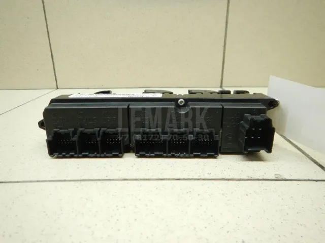 Блок управления стеклоподъемниками для  Ford C-MAX 2003-2010