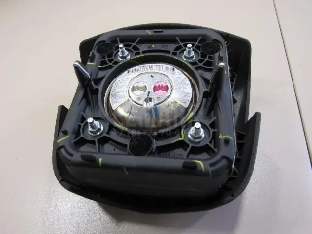 Подушка безопасности в рулевое колесо для  Acura MDX 2001-2006