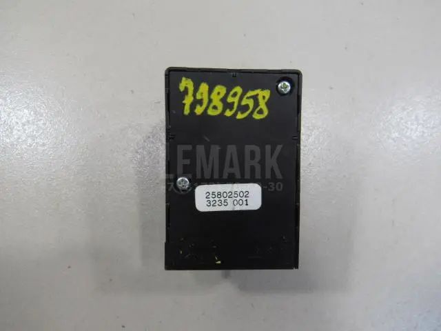 Кнопка многофункциональная для  Daihatsu Cuore 0-1998