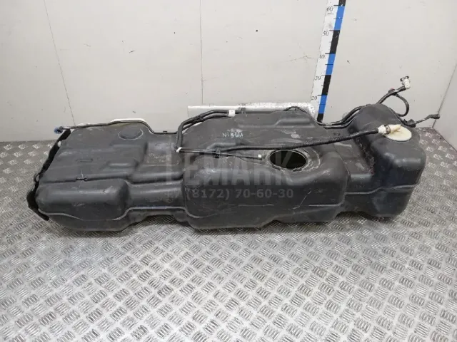 Бак топливный