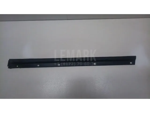 Уплотнитель двери для  Changan UNI-T 2020