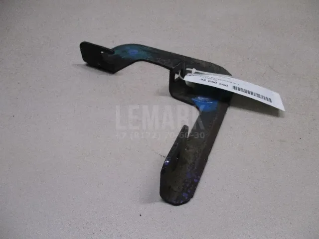 Кронштейн подножки для  Dodge Journey 2008-2020