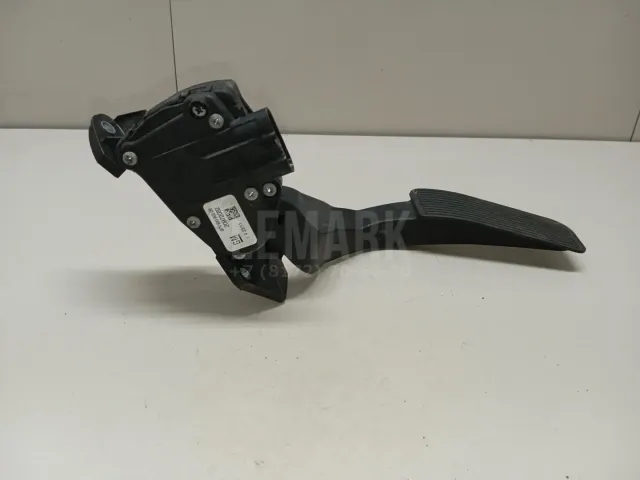 Педаль газа для  Ford Fiesta 1989-1995