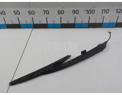 Поводок стеклоочистителя заднего