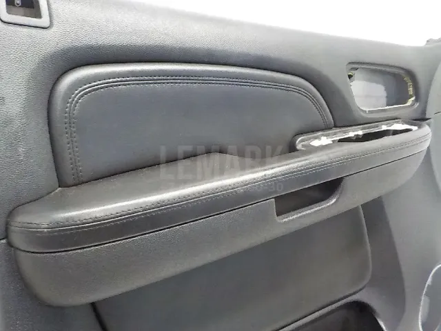 Обшивка двери передней левой для  Dongfeng S30 2014-2017