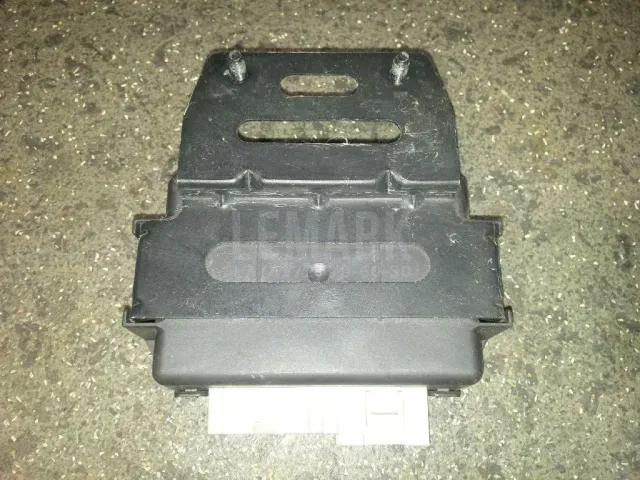 Блок электронный для  Audi 100 [C4] 1991-1994