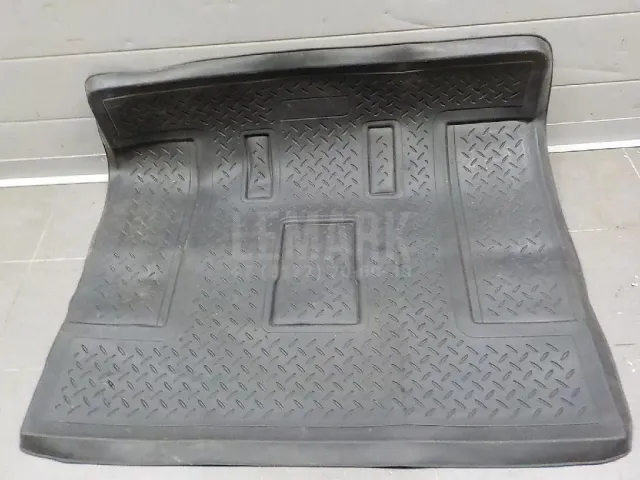 Коврик багажника