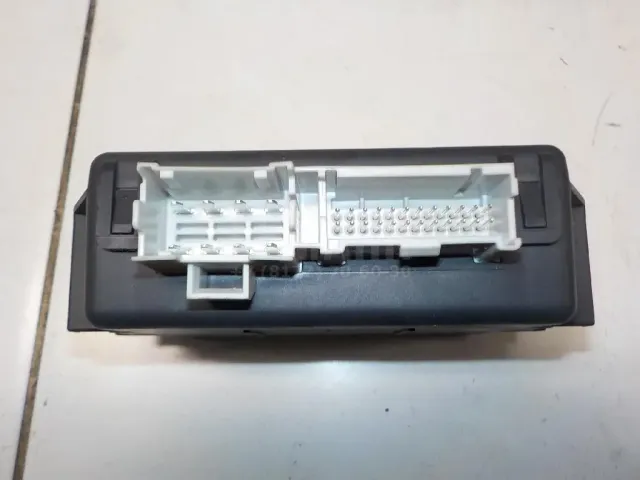 Блок электронный для  Chrysler 300M 1998-2004