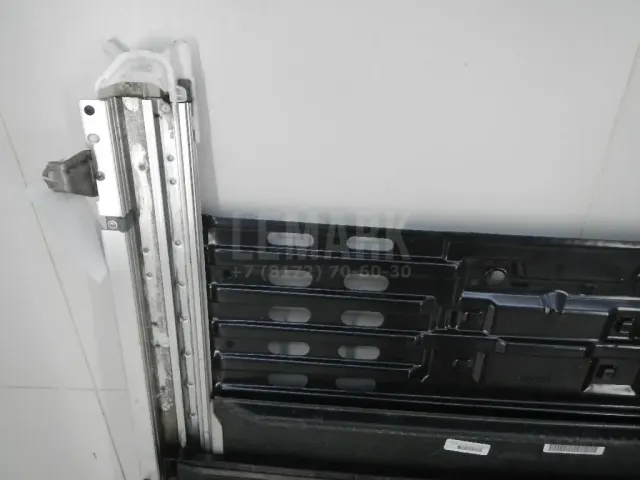 Направляющая люка для  Geely Emgrand EC7 (FE-1/2) 2011-2016