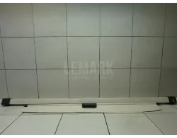 Шторка багажника